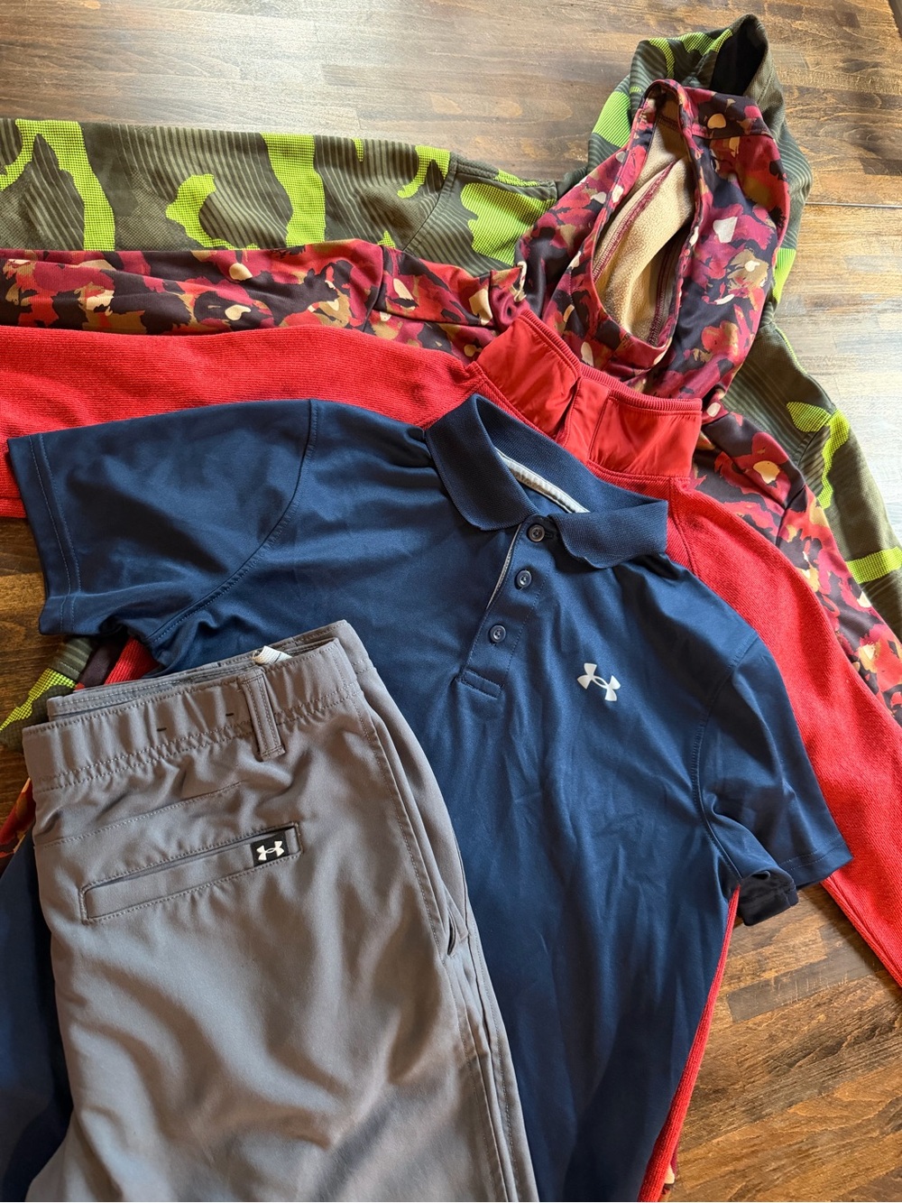 Boys Under Armour Clothing Lot 5 Pieces Large Golf Pants Polo Full Zip Hoodie